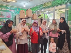 Adam Hawa Sejahtera Bekali Keluarga Rentan dengan Keterampilan Membuat GULASI